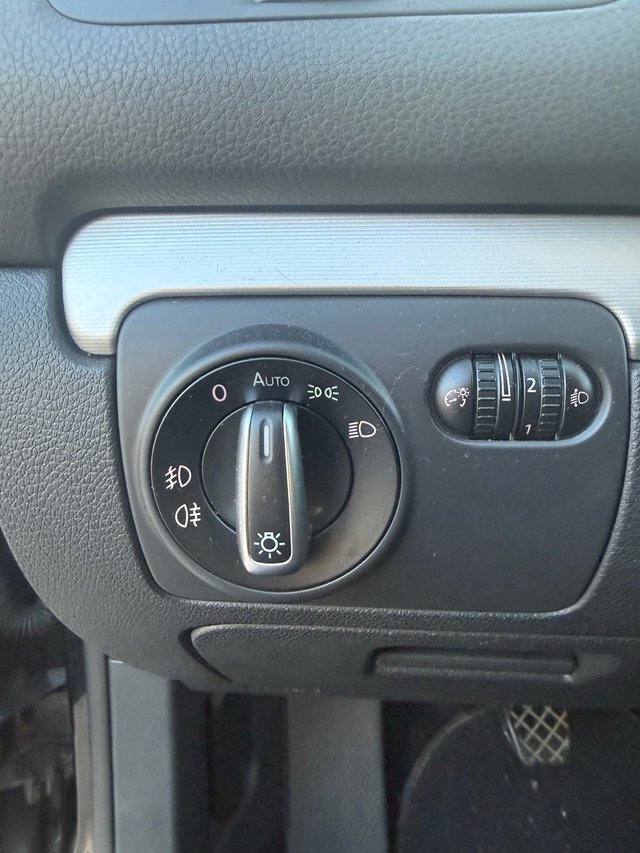 Volkswagen Golf 6 IMPECABLE 2011