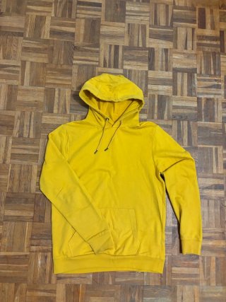 Sudadera con capucha amarilla