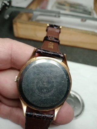 Reloj de cuerda vintage