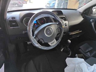 216151 s122326109a centralita motor renault megane
