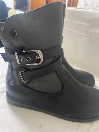 Botines negros mujer
