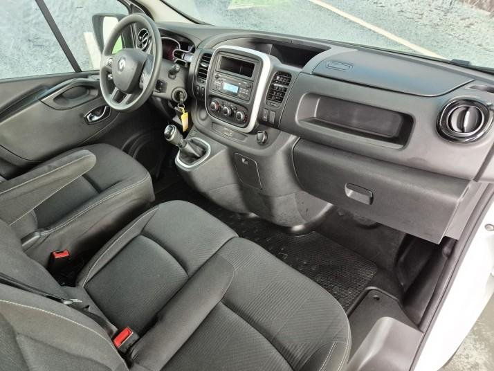 Renault Trafic 2019, foto 8