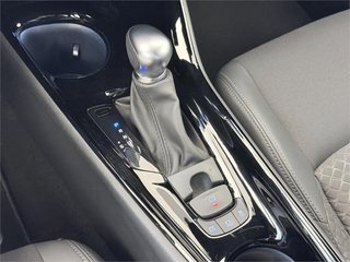 TOYOTA Toyota C-HR 5P Advance 180H e-CVT