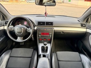AUDI A4 2.0 TDI 2007 S-LINE