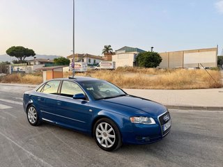 AUDI A4 2.0 TDI 2007 S-LINE