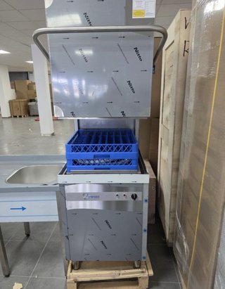 Lavavajillas industrial con cesta 643807217