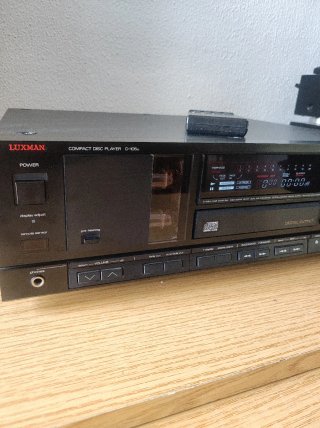 Reproductor CD LUXMAN D-105u Válvulas Híbrido
