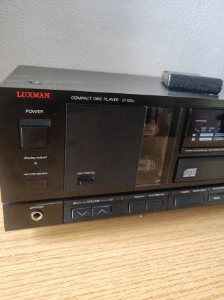 Reproductor CD LUXMAN D-105u Válvulas Híbrido