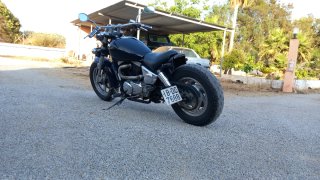 Moto Coustom Negra