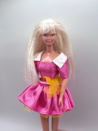 Barbie Noventera Vestido Rosa