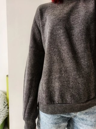 Maglia grigia girocollo