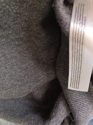 Maglia grigia girocollo