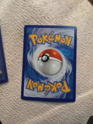 2 Cartas Pokémon 25 Aniversario
