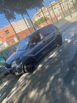 Ford Fusion 2004