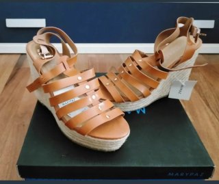 Sandalias nuevas Talla 37