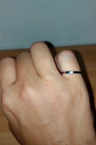 Anillo plateado fino