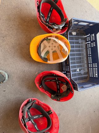 Casco de seguridad rojo