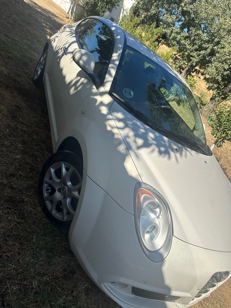 Alfa Romeo MiTO 2010 - foto 1
