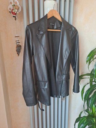 Giacca in pelle nera
