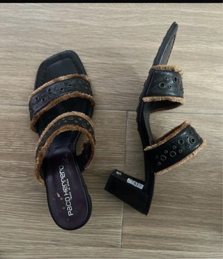 Sandalias de piel de Paco Herrero Talla 37