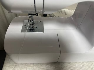 Máquina de coser Saivod MCV13