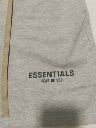 Pantalón corto Essentials Gris Talla S