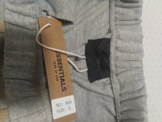 Pantalón corto Essentials Gris Talla S