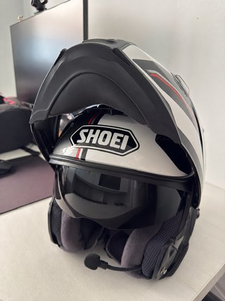Shoei Neotec II talla M + Cardo Packtalk Bold