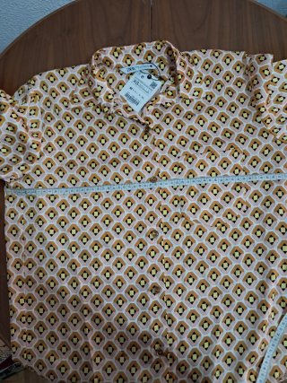 Camisa estampada chica