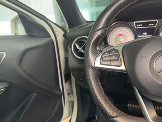 Mercedes-Benz Clase GLA GLA 220 CDI AMG Line