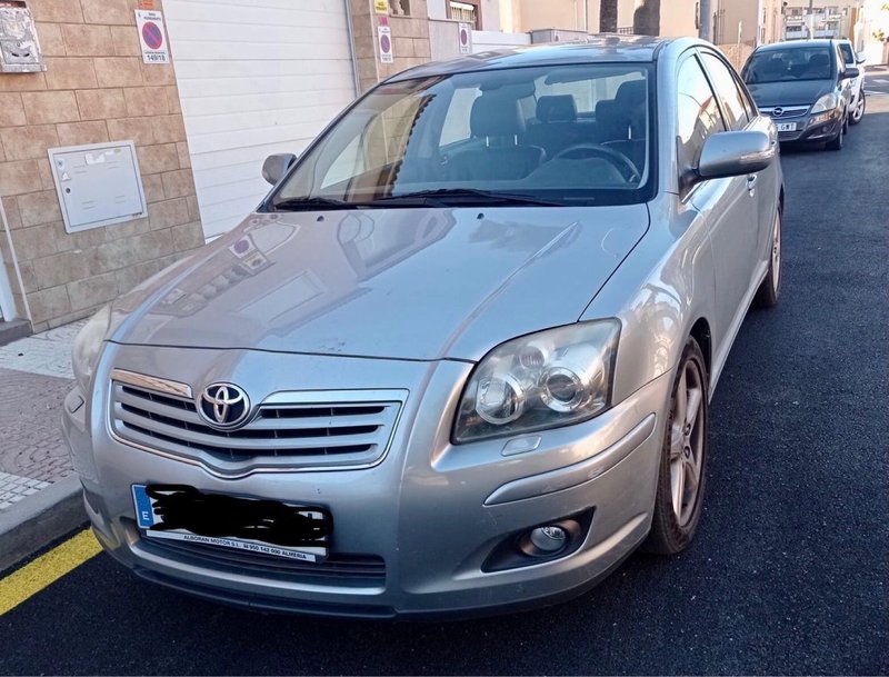 Toyota Avensis 2007 - foto 1