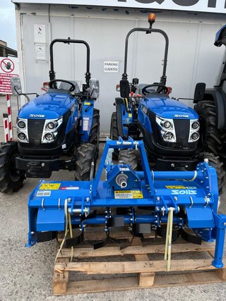 Tractor Solis 26 en Sevilla