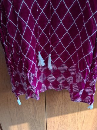 Vestido kaftan fucsia estampado geométrico