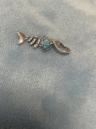 Charm espina de pez