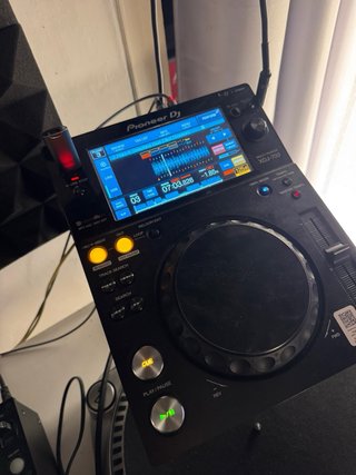 Pioneer DJ DJM-700 + 2 XDJ-700 + Flight Case