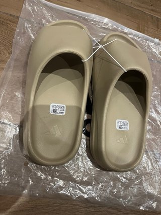 Chanclas Adidas Yeezy Slide Beige Talla 42