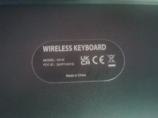 Teclado y ratón inalámbricos negros