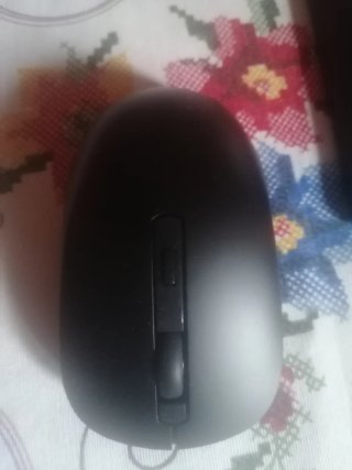 Teclado y ratón inalámbricos negros