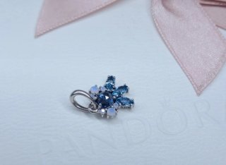 Charm Pandora Cristalli di Ghiaccio