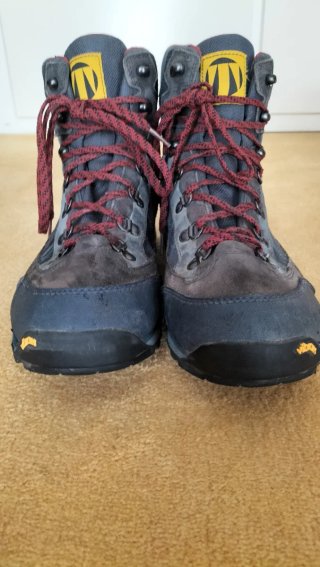 Botas de montaña Tecnica MAKALU azules grises
