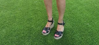 Sandalias Cuña Elegantes T39 Negro/Beige