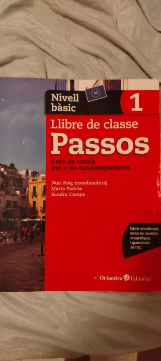 Libro Passos de Catalán, nivel basic.