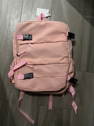 Mochila de viaje rosa tamaño cabina 40x30x20cm
