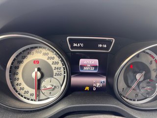 Mercedes-Benz GLA 200d AMG 2016