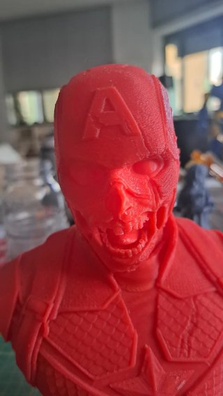 Busto Capitan America Zombie Rosso stampa 3d