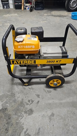 Generador gasolina Ayerbe 3800 KT 3.8 kVAV
