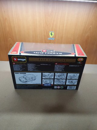 Mini Cooper Burago  scala da 1/18