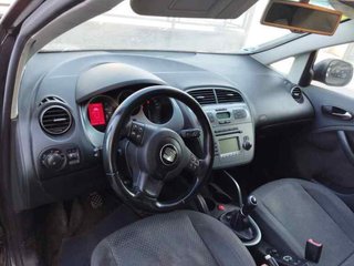 Tapa motor seat 03c103925am altea - 1.4 tsi 213900