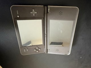 Nintendo DSi XL Negra