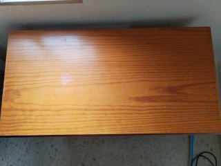 Escritorio de madera provenzal para estudio.